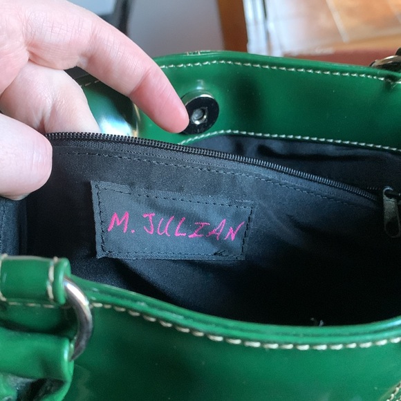 Ombré Patent Leather Purse w/FREE Wallet - Picture 2 of 5